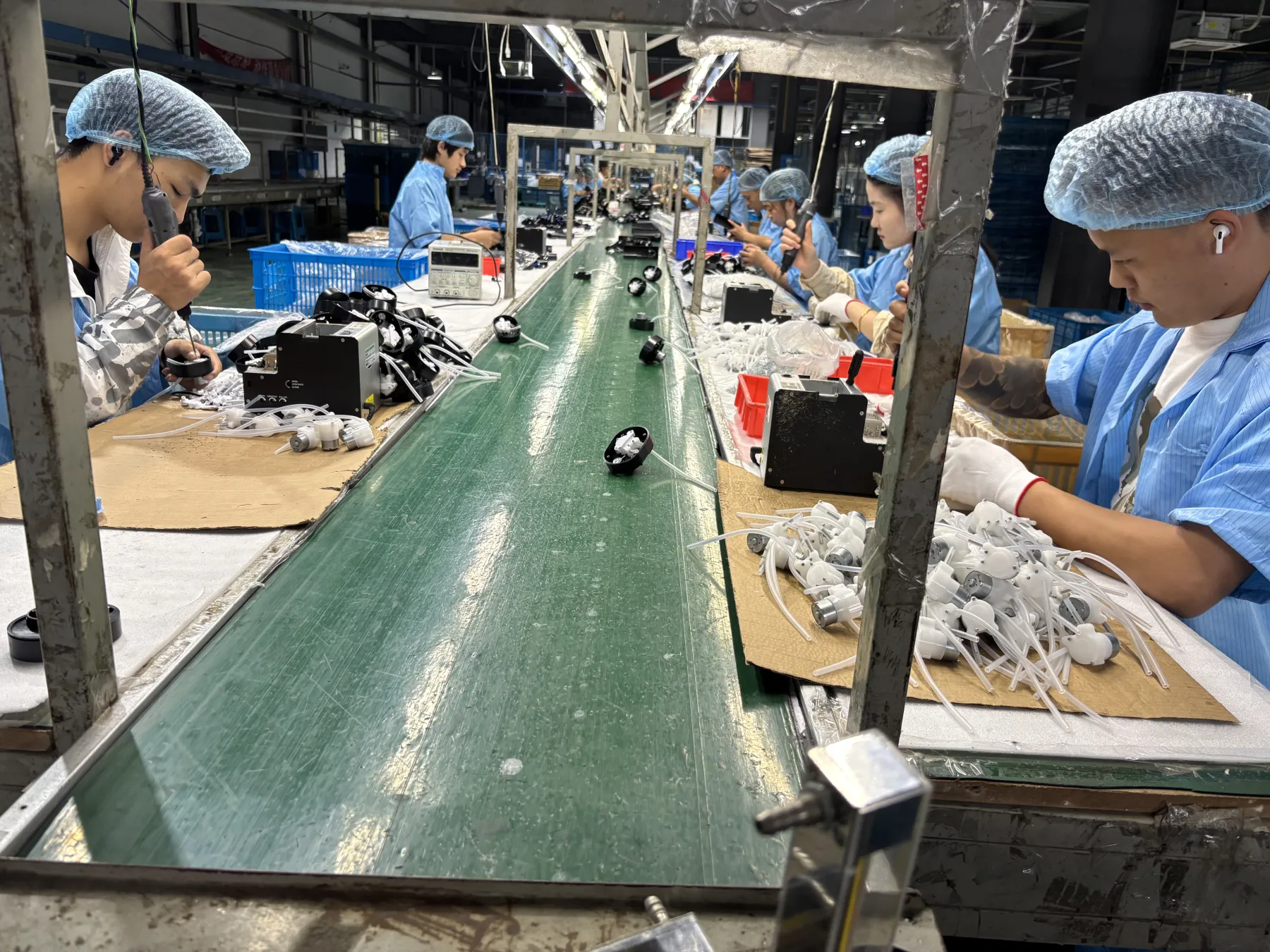 FORWARD assembly and packaging line